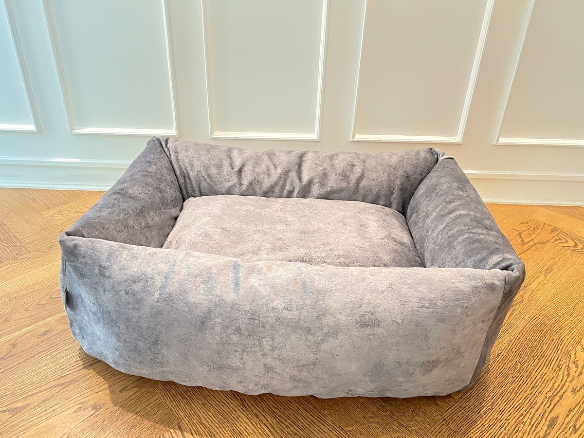 The DOXS Bed in Venedig velvet, grey